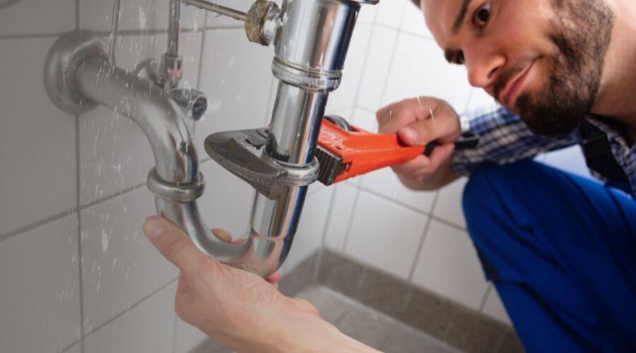 Local water heater installation in Cheneyville, LA